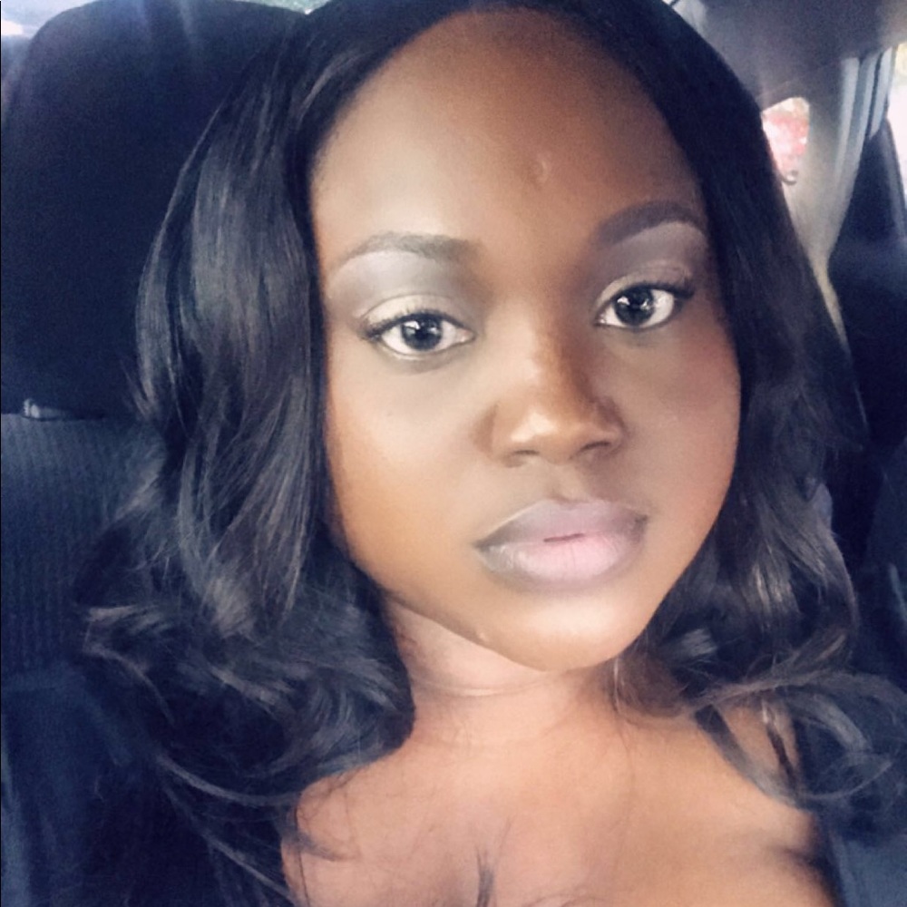 Meet your Posher, Diana